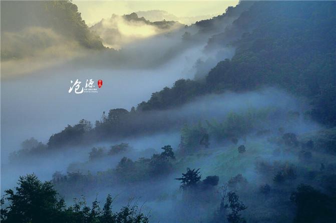 白球进黑洞选关版