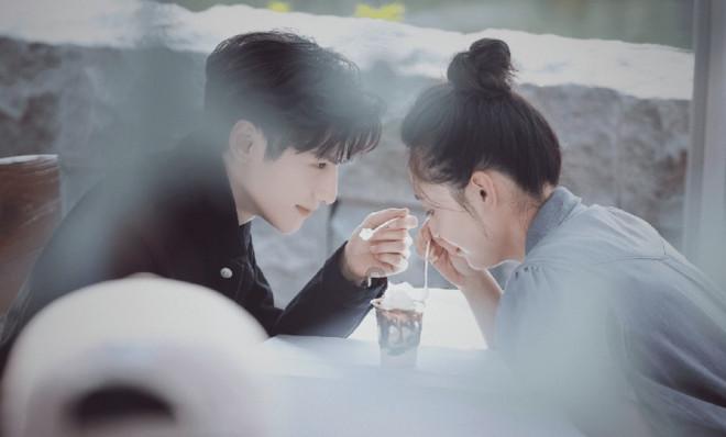10后小孩爆火出圈,被尊称“小孩哥”“小孩姐”